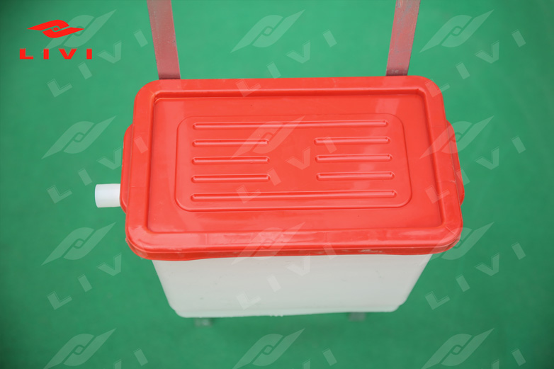 pressure-reducing-water-tank